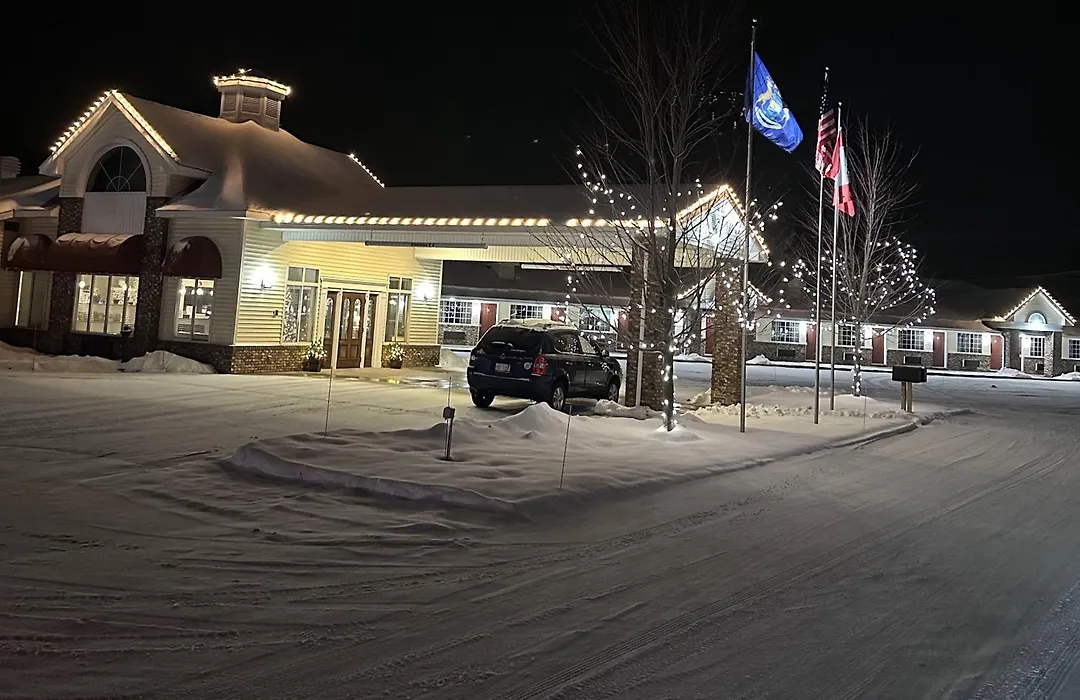 Best Western Of Harbor Springs-1