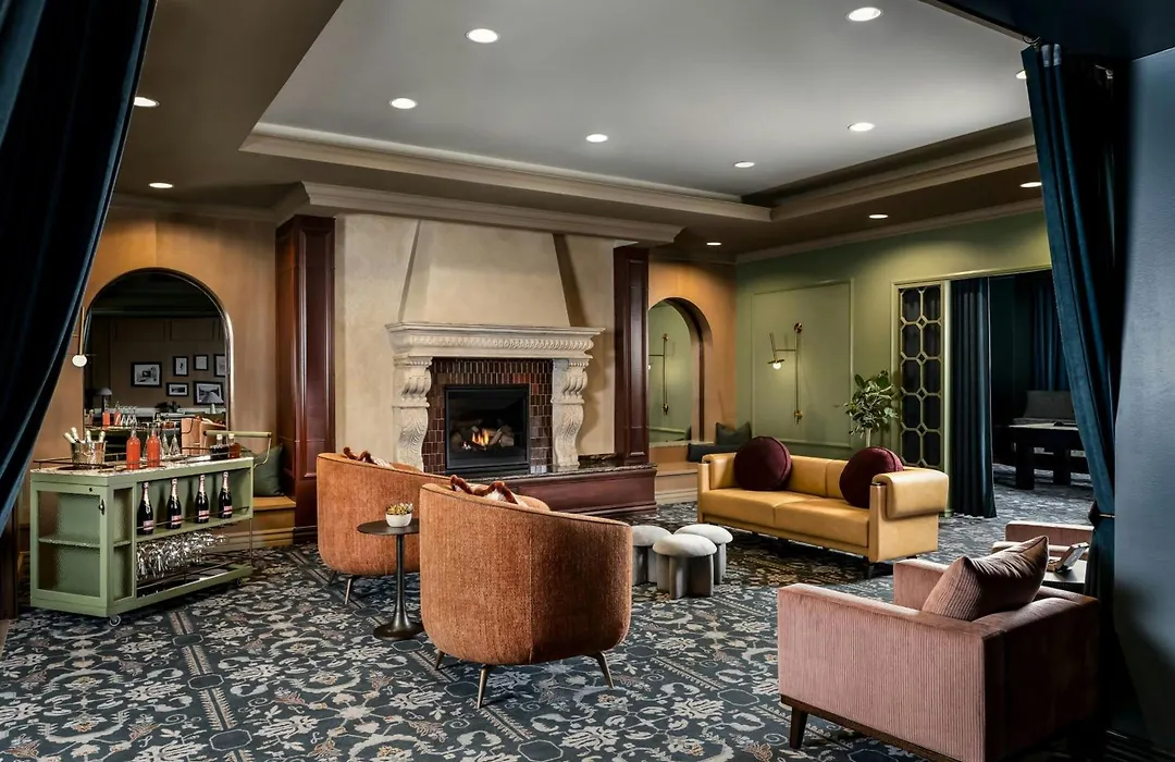 The Louie, A Davenport Hotel, Autograph Collection-1
