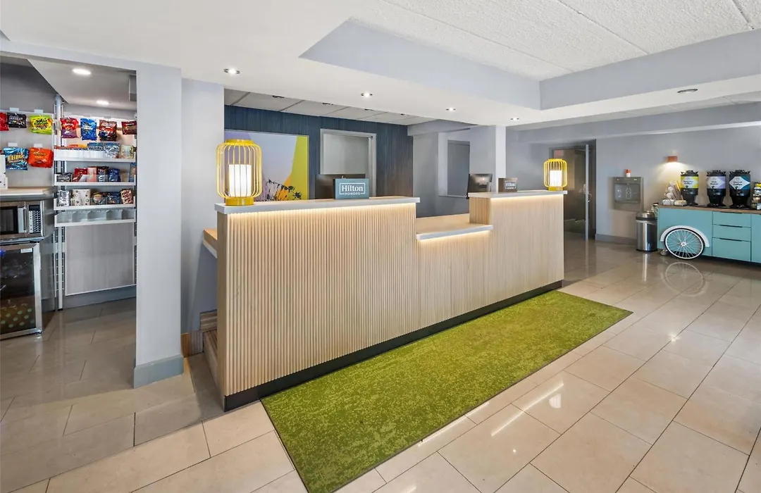 Spark By Hilton Waldorf-1