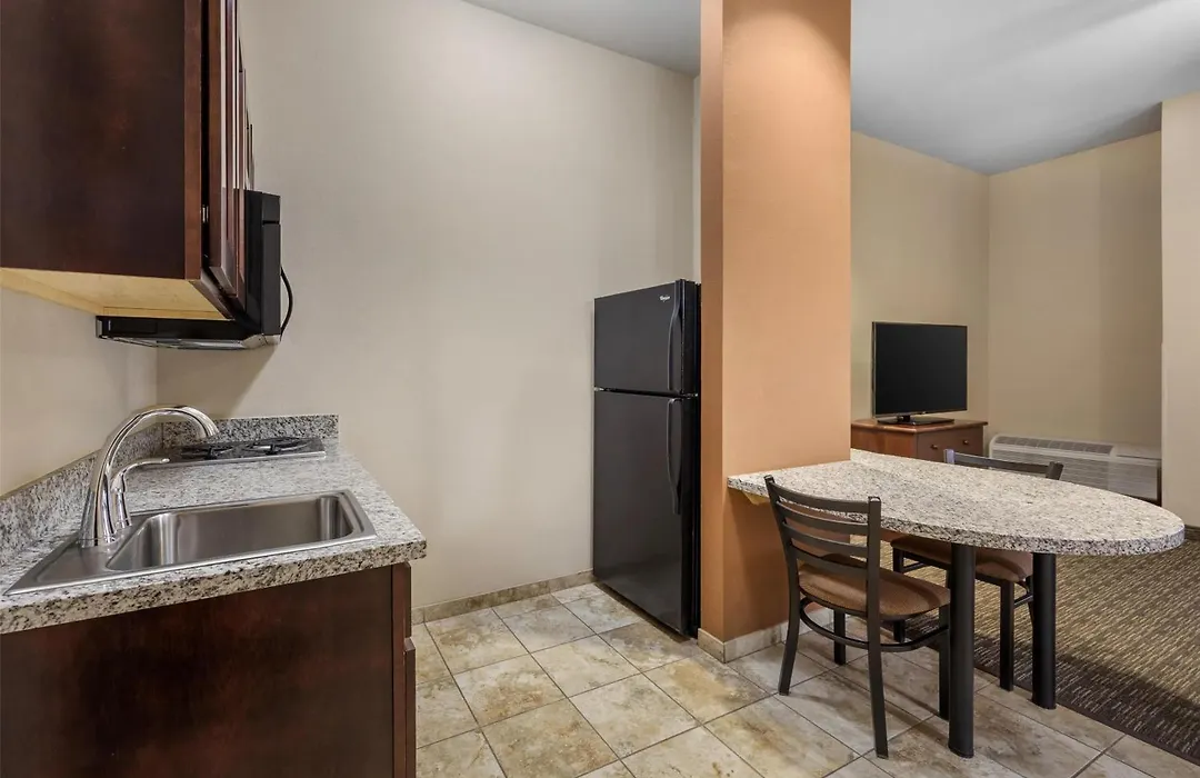 Best Western North Edge Inn-1