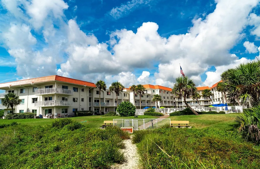Prime Location 2 Story Condo With Wifi, Shared Pool, Ocean Views, & Beach Access-1