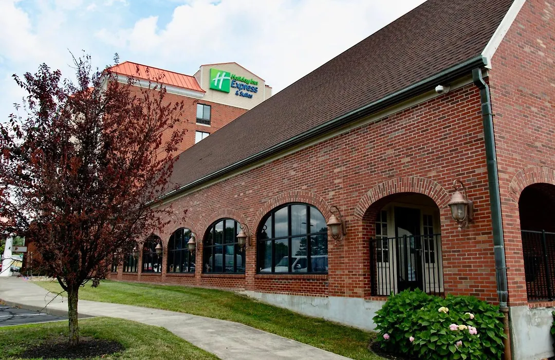 Holiday Inn Express & Suites Albany Airport Area - Latham By Ihg-1