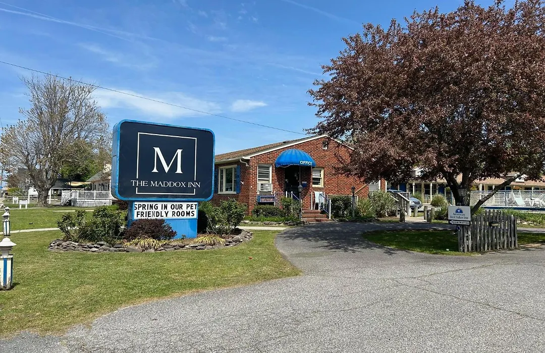 The Maddox Inn-1