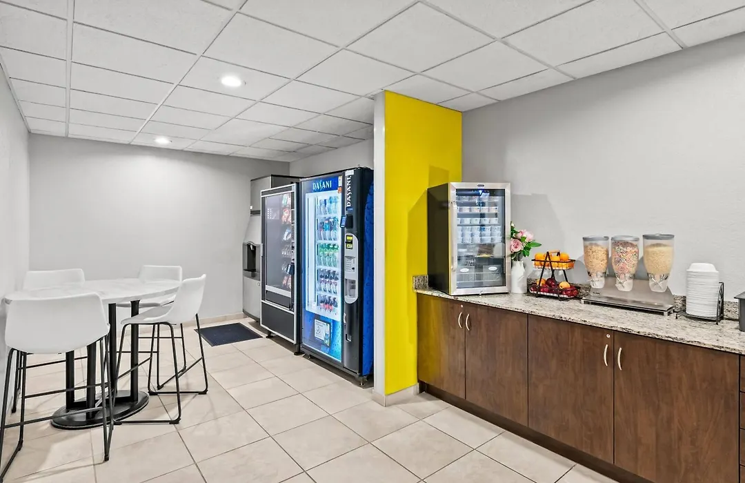 Microtel Inn & Suites By Wyndham Searcy-1