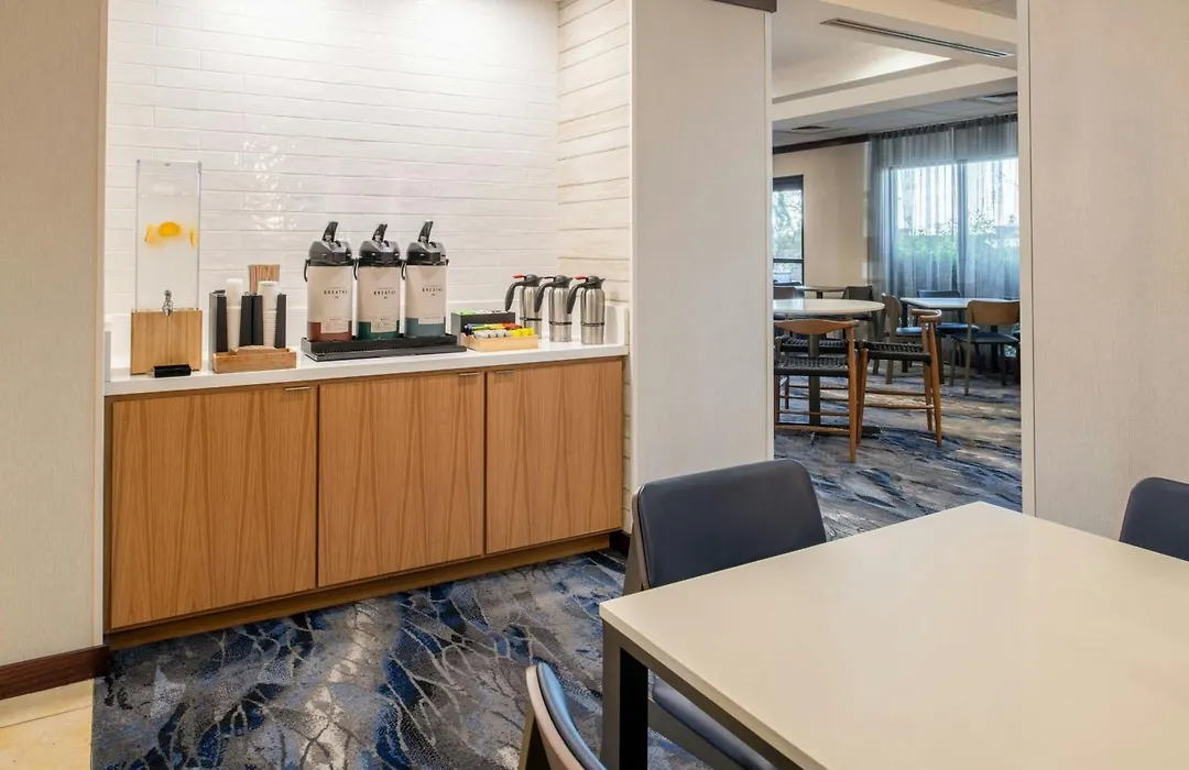 Fairfield Inn & Suites Santa Maria-1