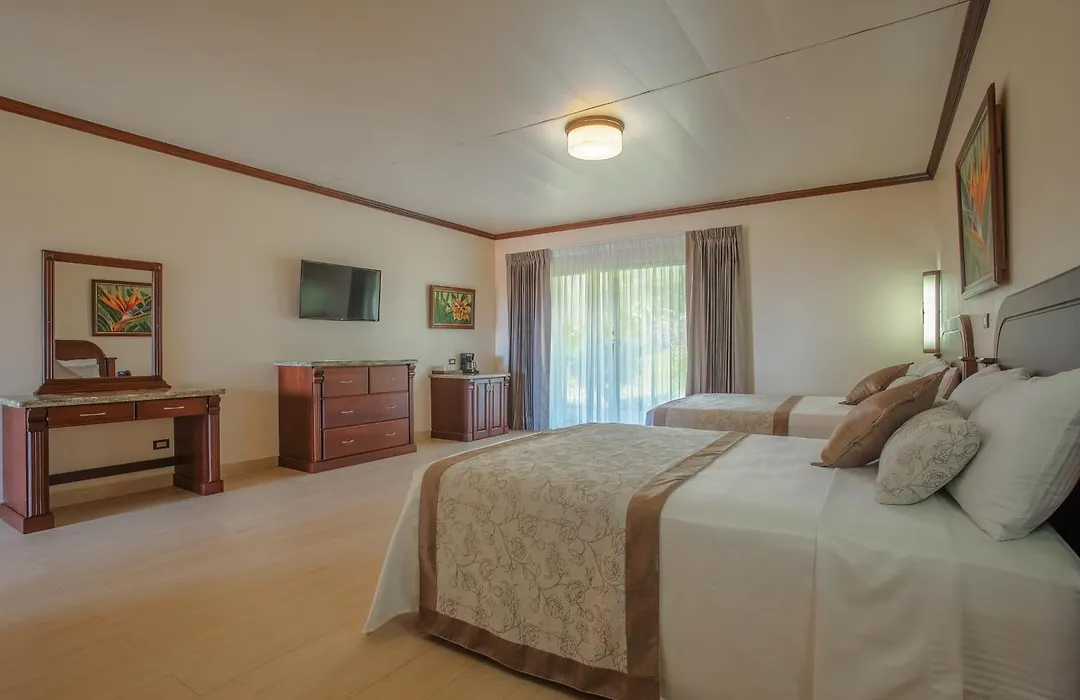 Hotel Los Lagos Spa & Resort-1