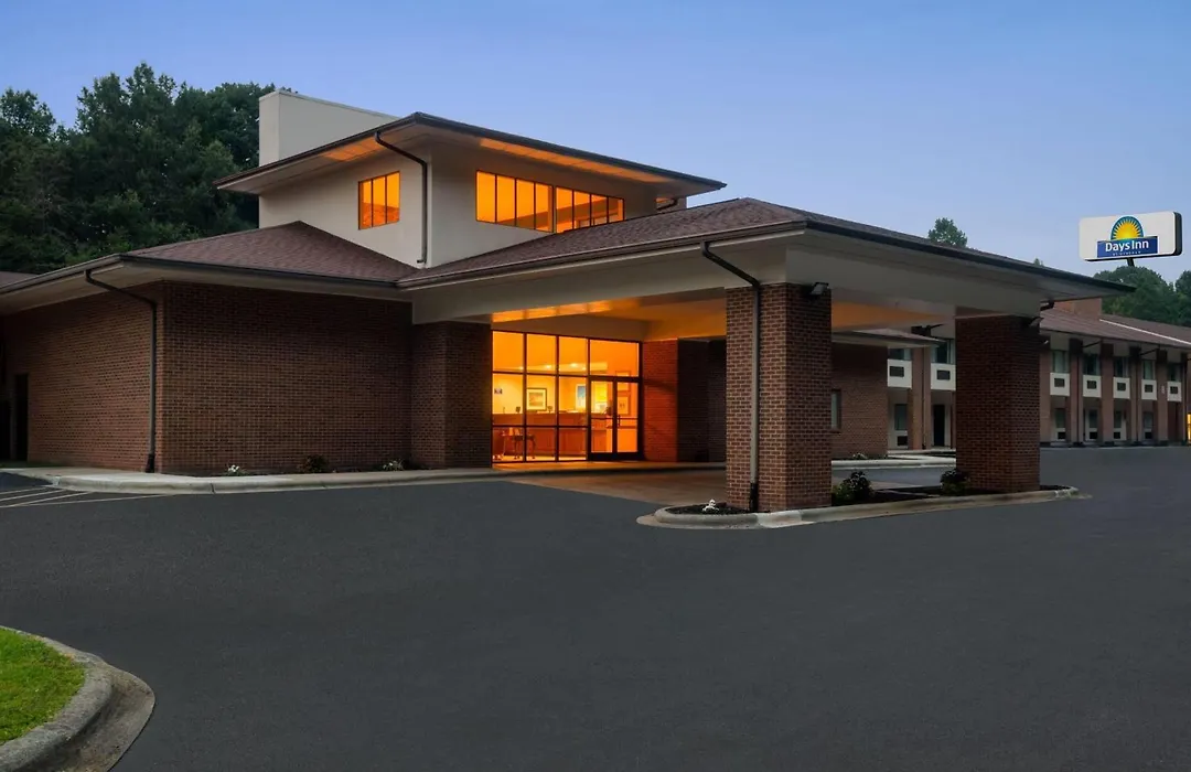 Days Inn By Wyndham Lexington-1