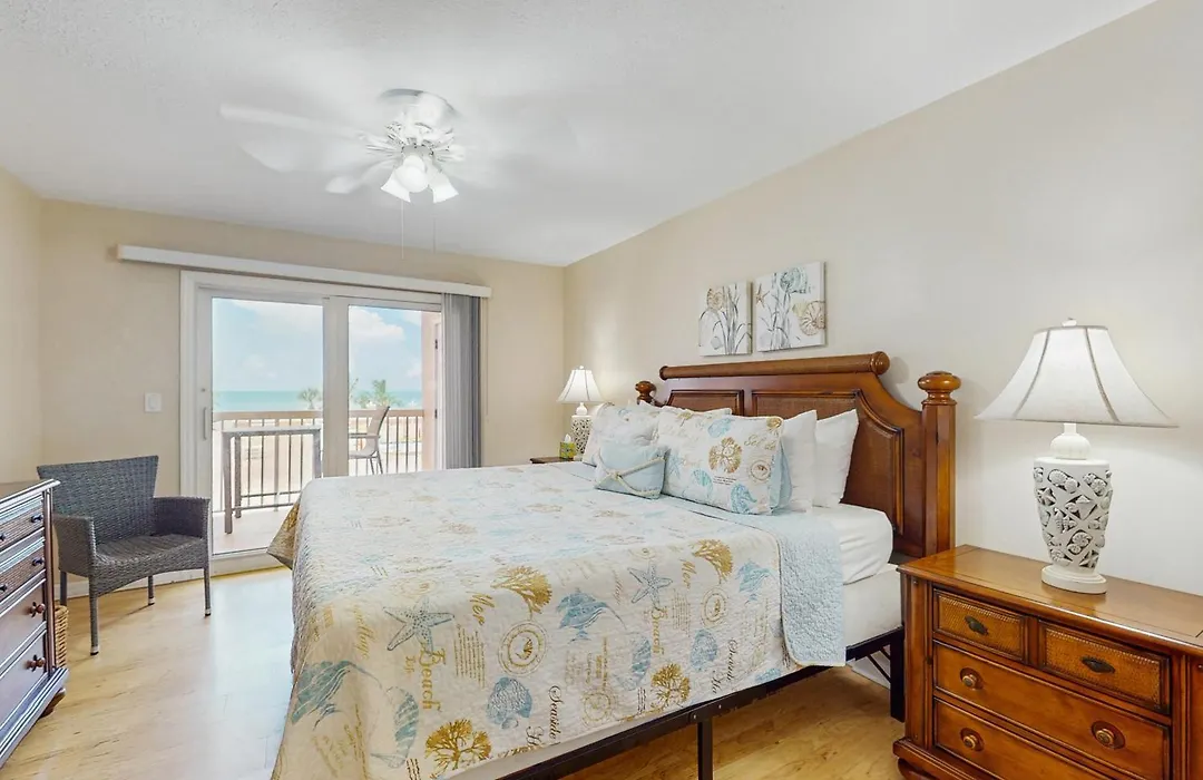Beach Cottage 2202-1