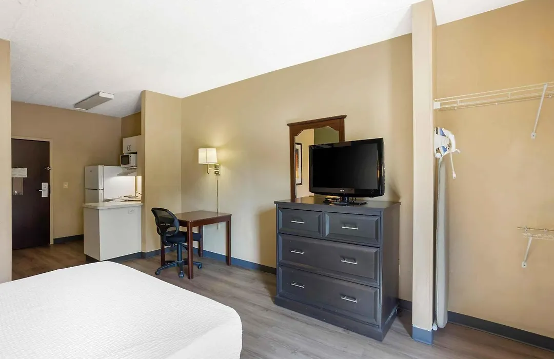 Extended Stay America Suites - Philadelphia - Airport - Tinicum Blvd-1