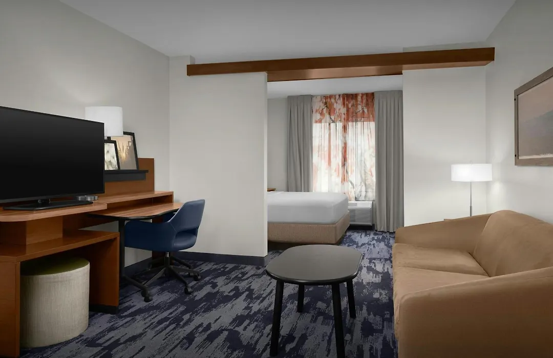 Fairfield Inn & Suites By Marriott Fayetteville North-1
