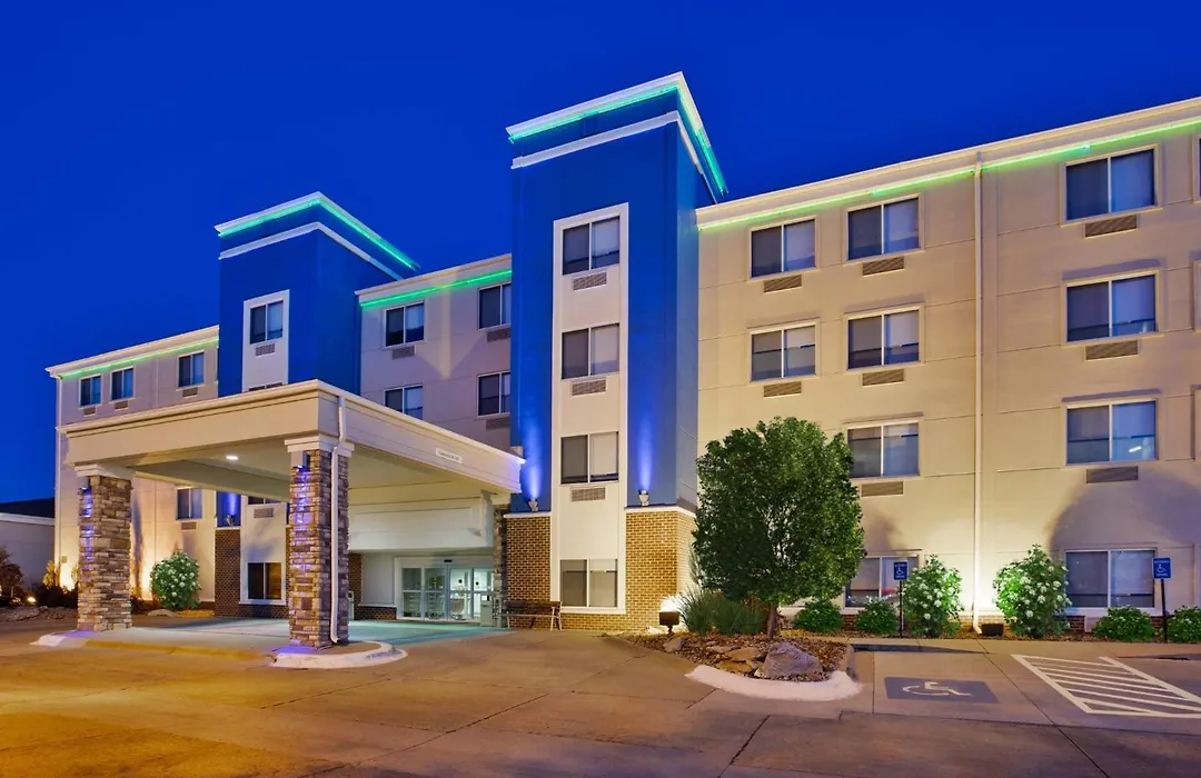 Holiday Inn Express Fremont By Ihg-1