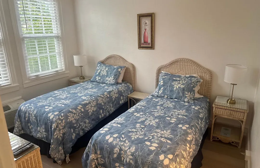Tropical Palm Beach New Suite 3 Beds 2 Bedrs &2Bathrooms Ensuite Beach 5 Minoutdoorpool Garden-1