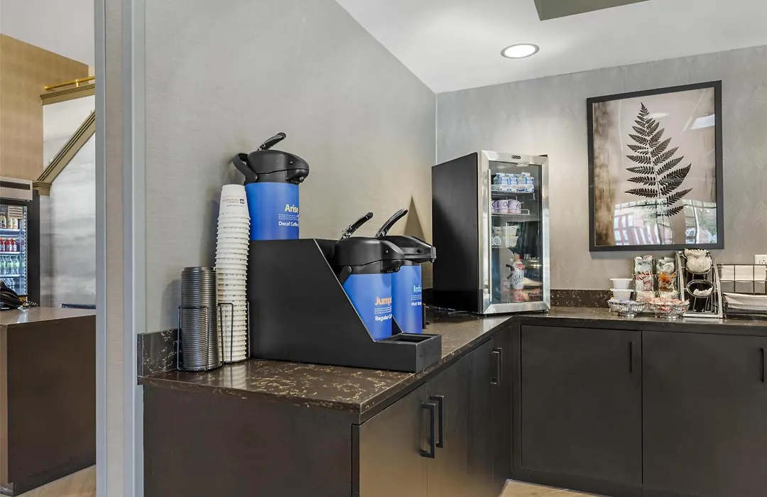 Best Western Potsdam University Park Inn-1