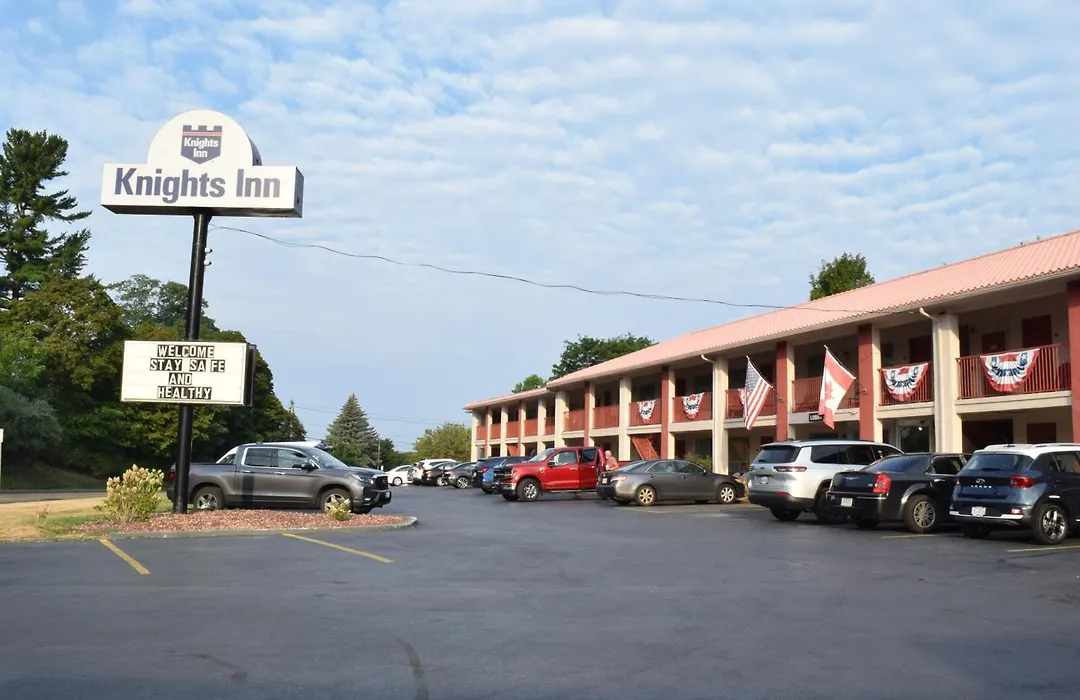 Knights Inn Oswego East-1