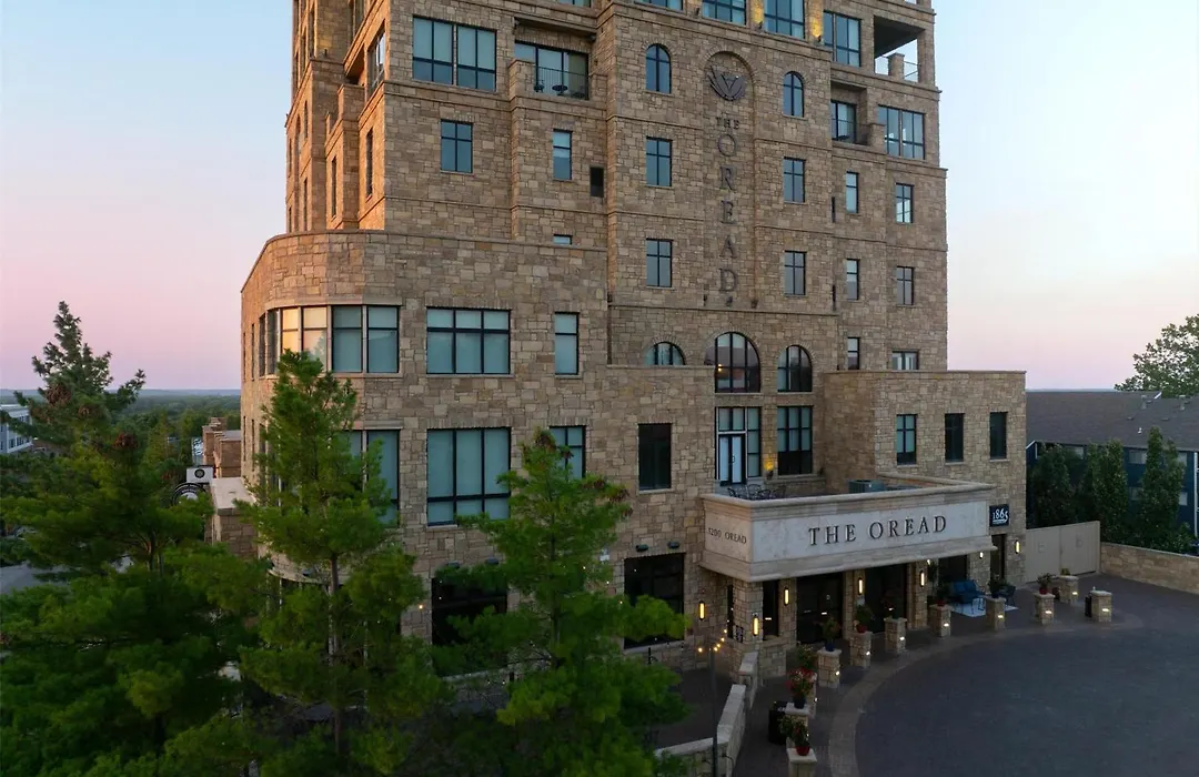 The Oread Lawrence, Tapestry Collection By Hilton-1