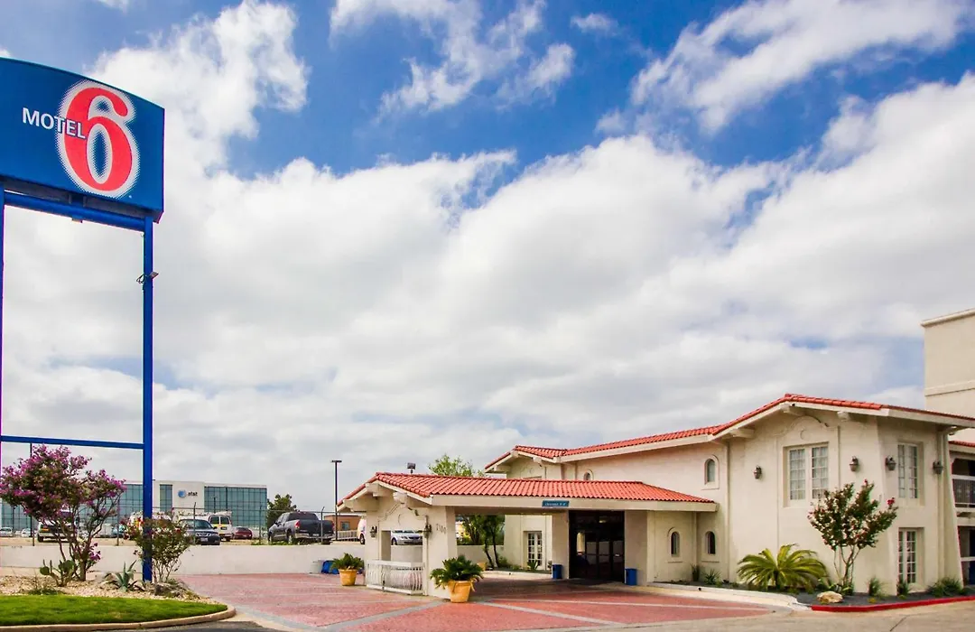 Motel 6-Austin, Tx - Midtown-1