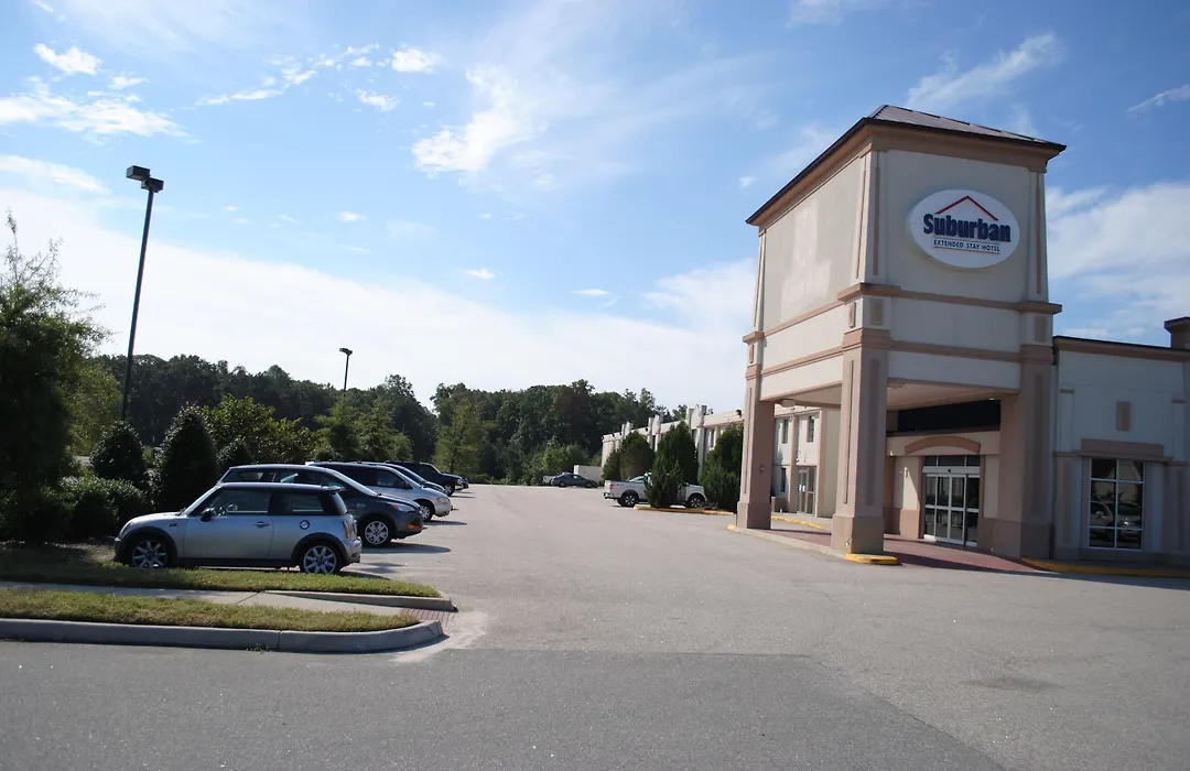 Suburban Studios Chester I-95-1