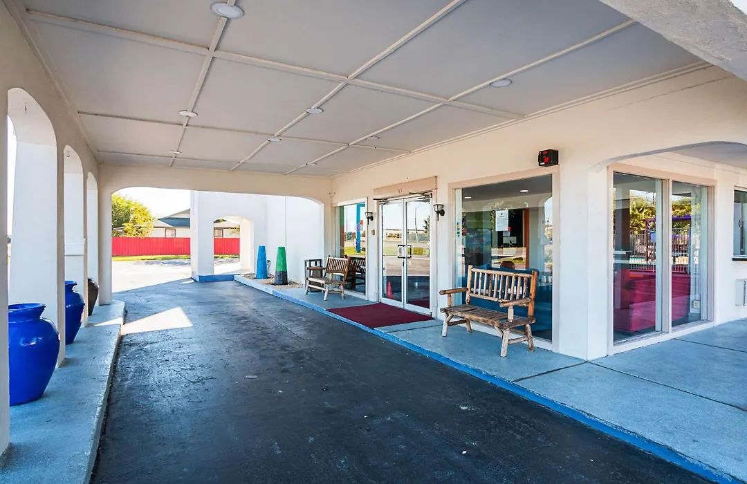 Motel 6-Round Rock, Tx-1
