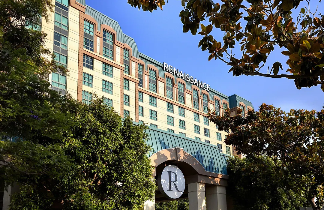 Renaissance Los Angeles Airport Hotel-1