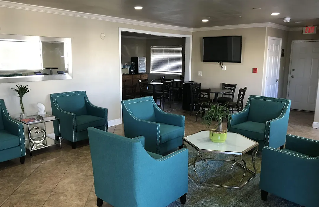 Days Inn By Wyndham Foley - North Gulf Shores-1