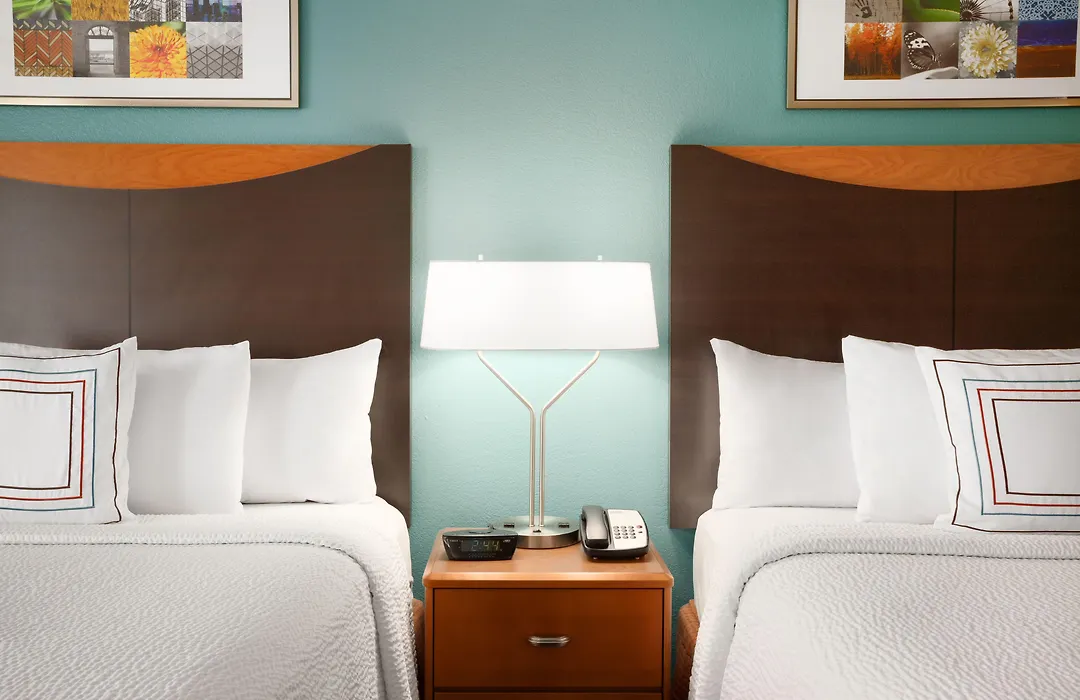 Fairfield Inn & Suites By Marriott Quincy-1