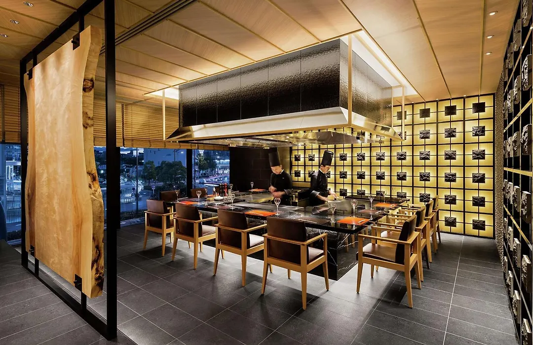 Hilton Osaka Hotel-1