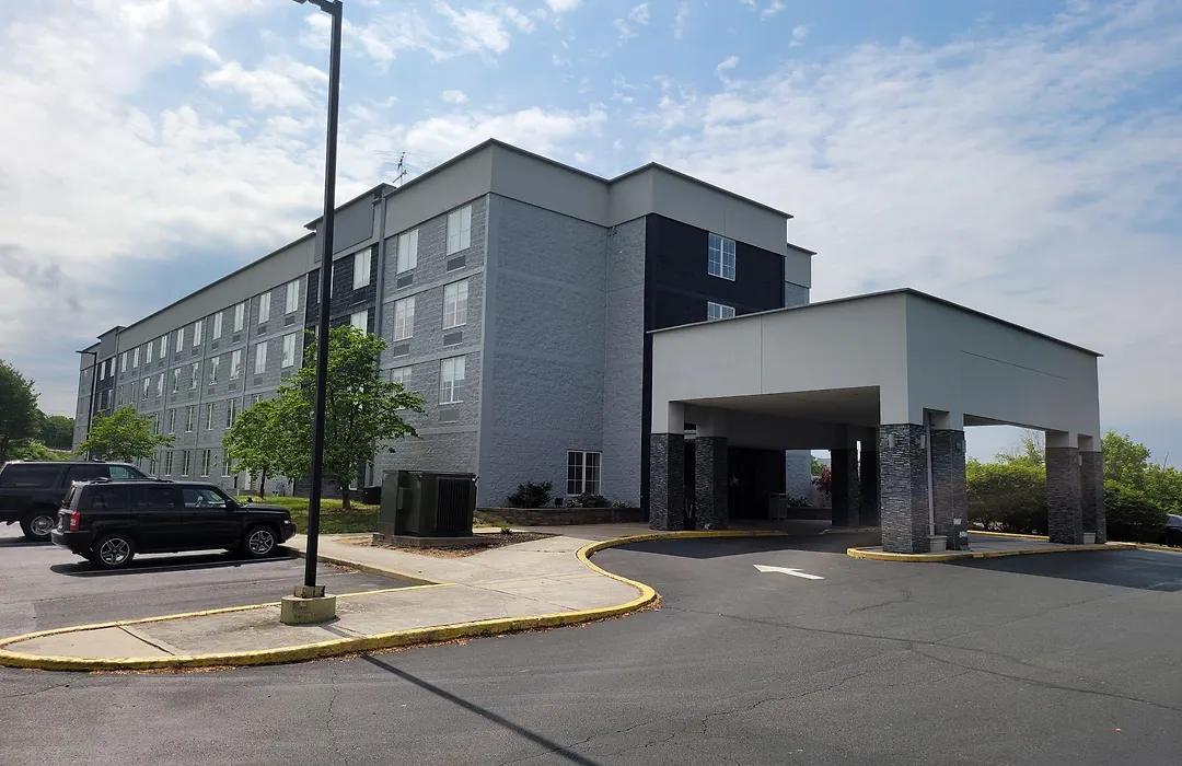 Comfort Inn & Suites Pottstown Eastern Gateway-1
