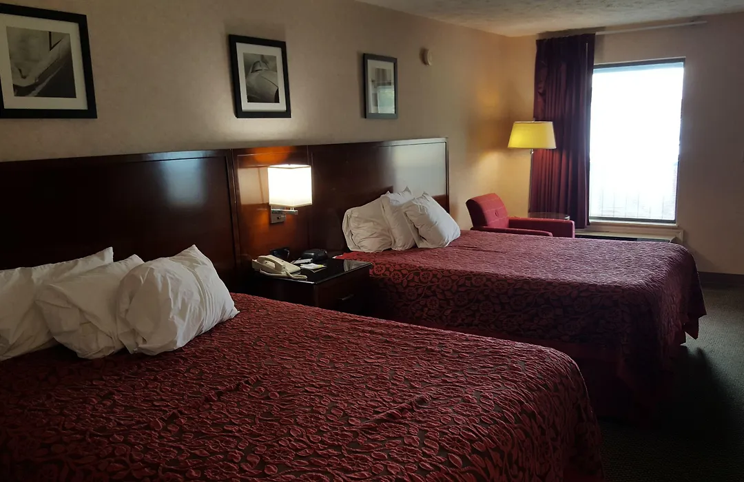 Days Inn By Wyndham Morristown-1