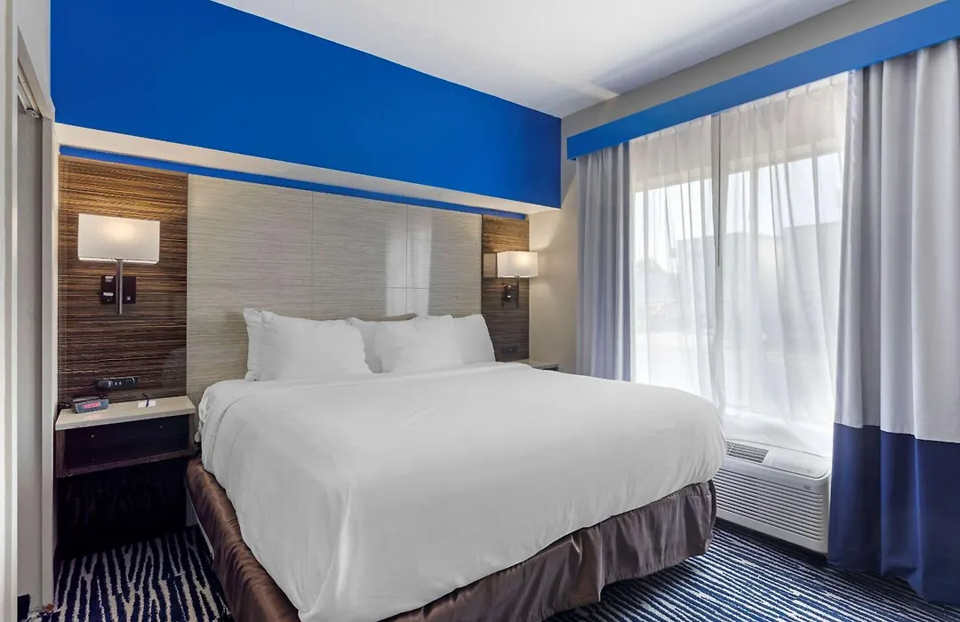 Comfort Inn & Suites Memphis East-1