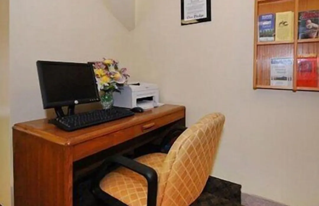 Rodeway Inn Brookville-1