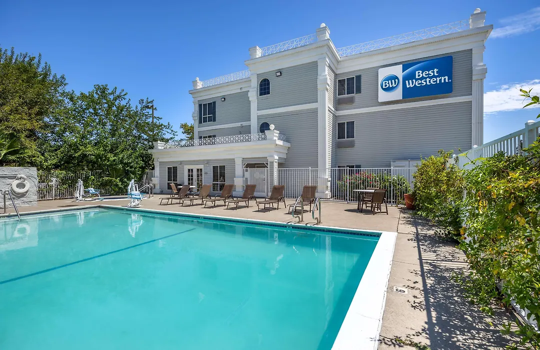 Best Western Capital City Inn-1