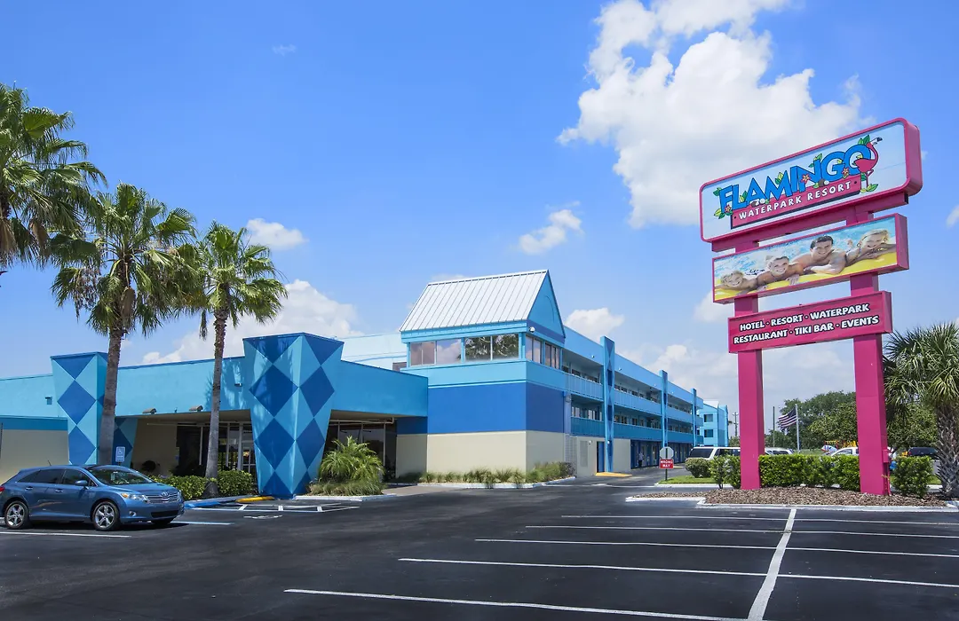 Ramada By Wyndham Flamingo Water Park-1