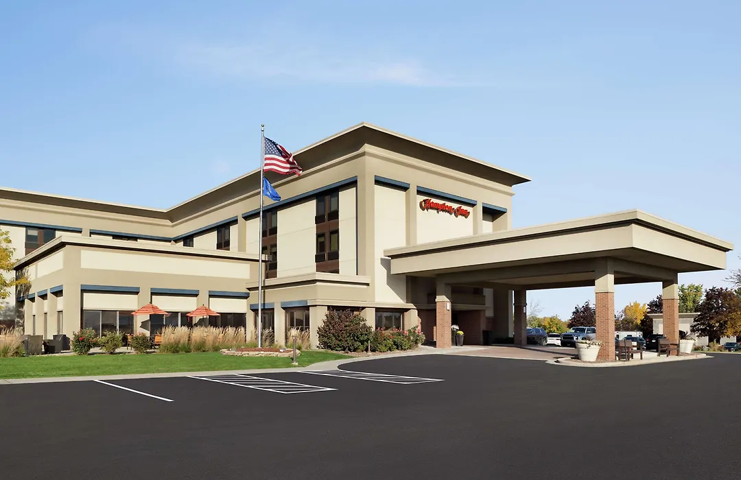 Hampton Inn Milwaukee Brookfield-1