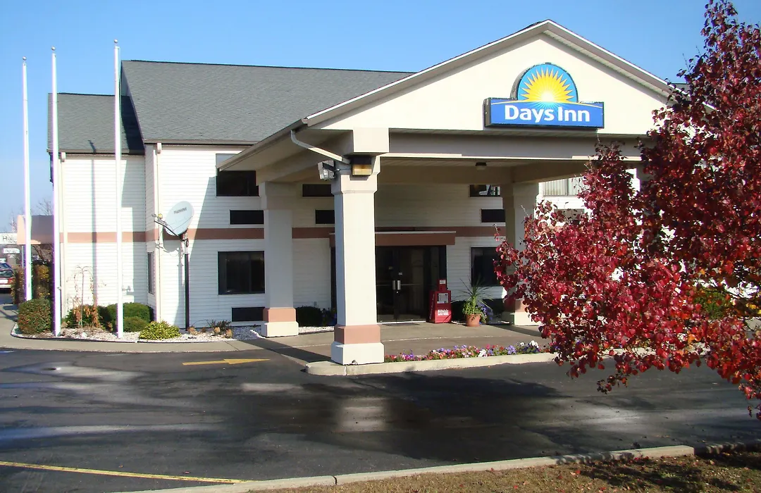 Days Inn By Wyndham Hillsdale-1