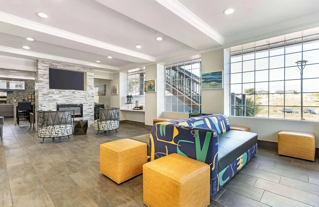 Best Western Marina State Beach-1