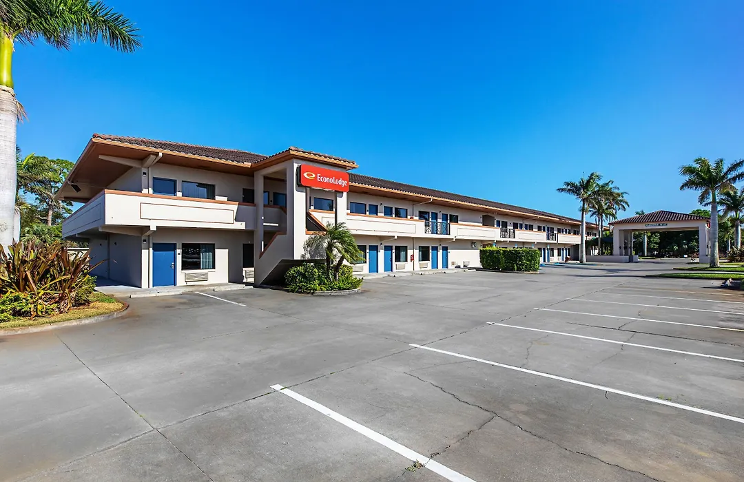 Econo Lodge Vero Beach - Downtown-1