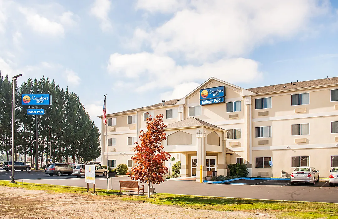 Comfort Inn Medford North-1