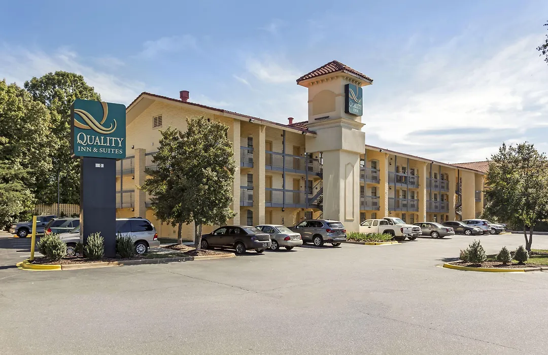 Quality Inn & Suites Airport-1