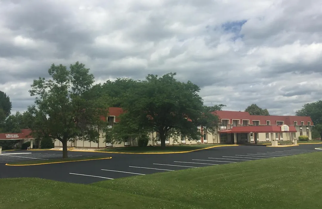 Albert Lea Inn And Suites-1