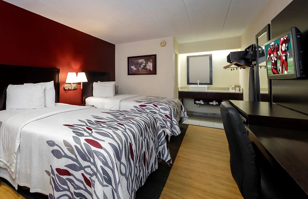 Red Roof Inn Detroit - Troy-1