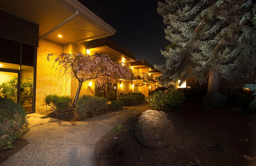 Mirabeau Park Hotel-1