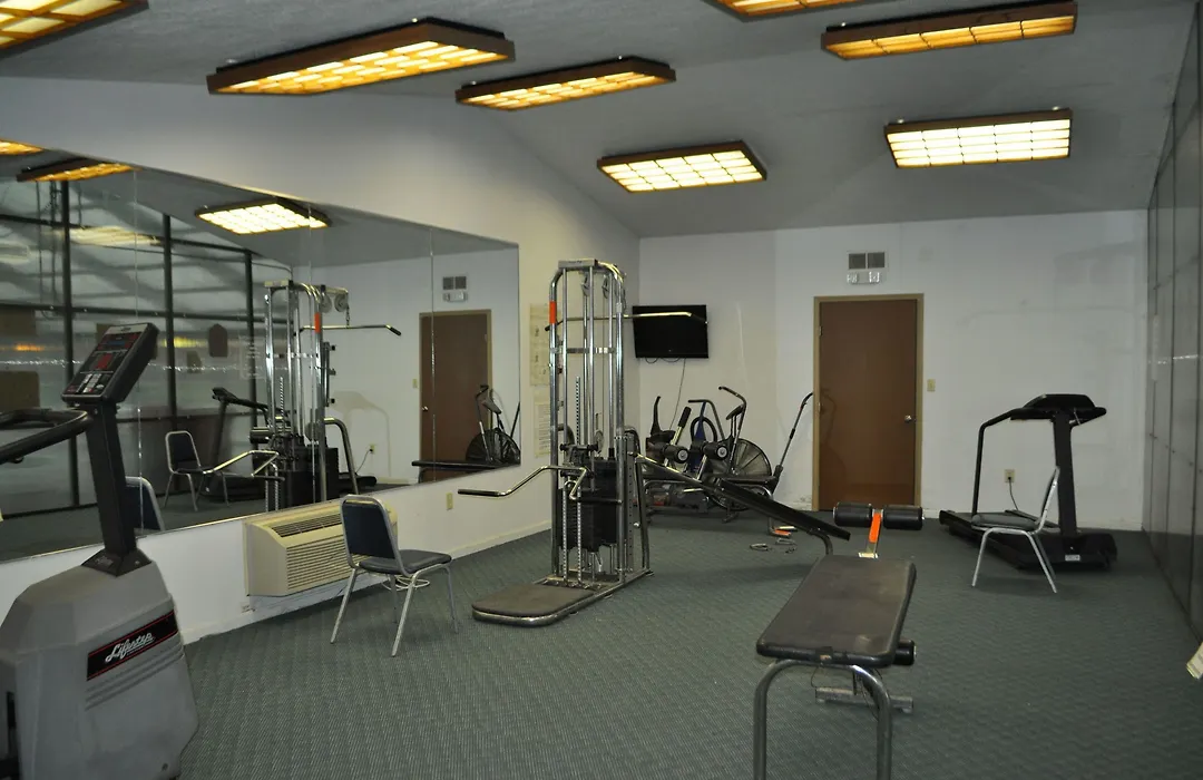 Bestway Inn - Madison-1