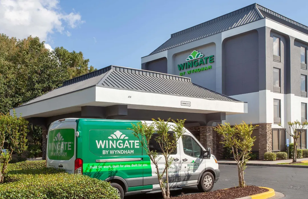 Wingate By Wyndham Charleston Coliseum-1