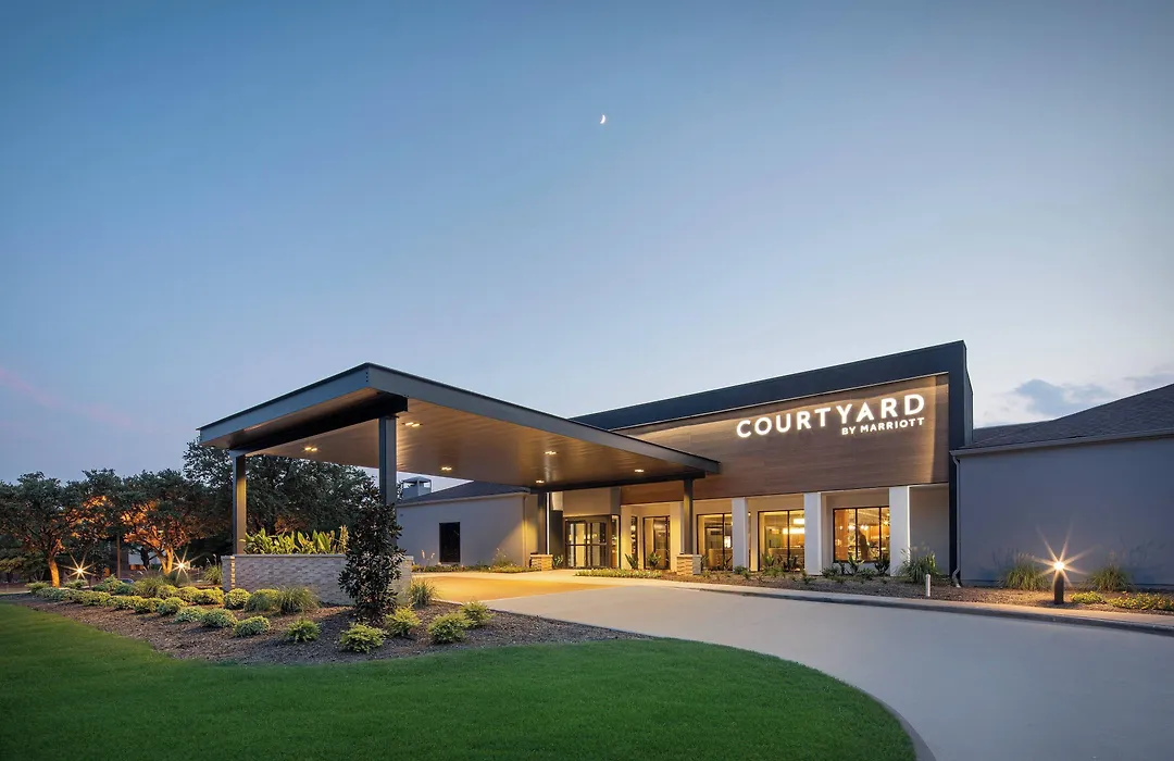 Courtyard Dallas Addison Midway-1