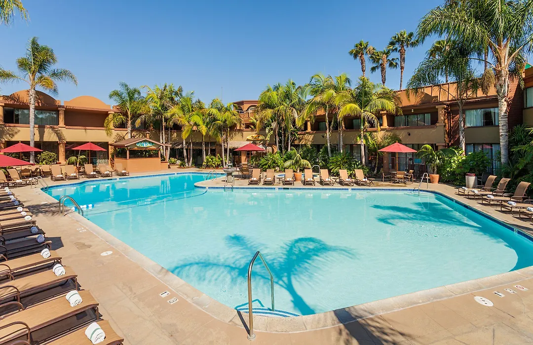 Handlery Hotel San Diego-1