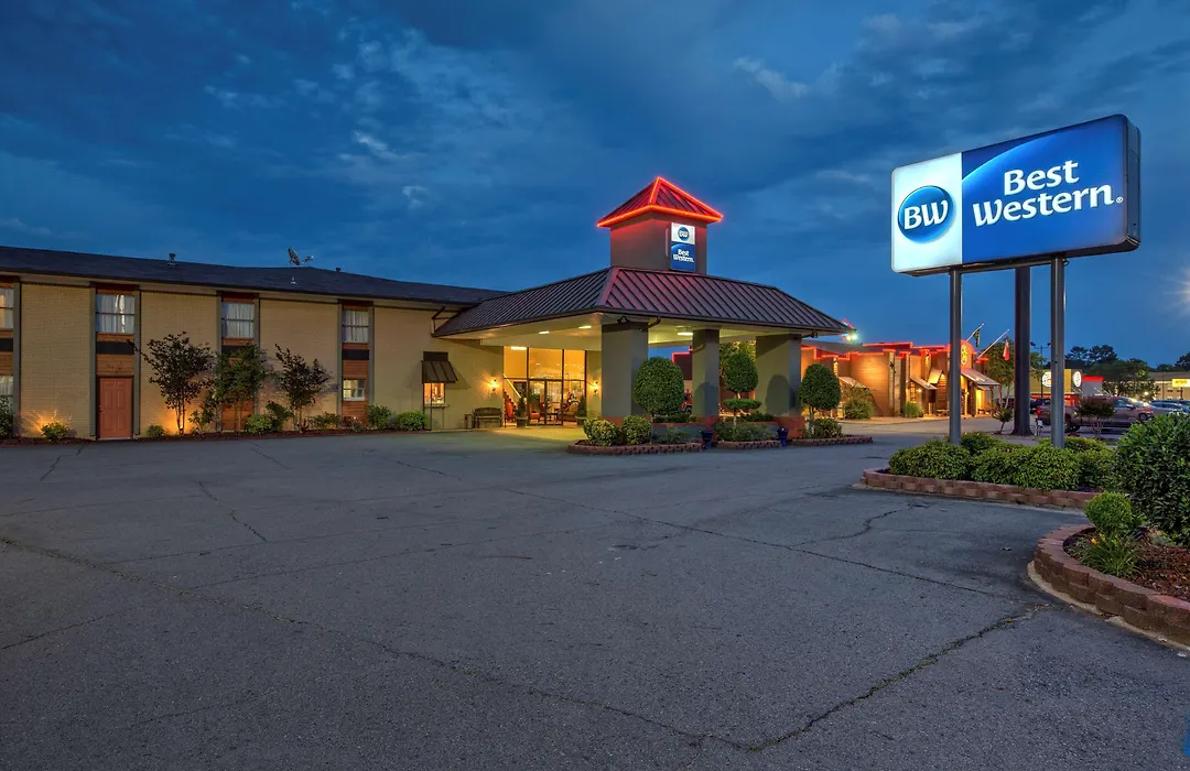 Best Western Inn Russellville-1
