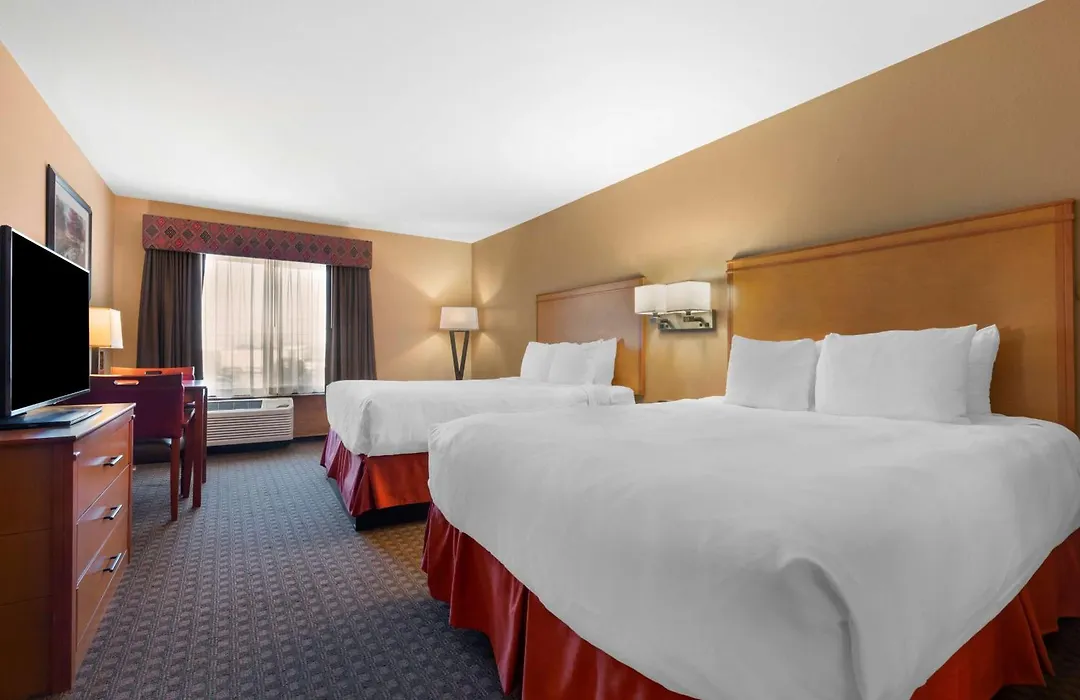 Best Western Plus Olympic Inn-1