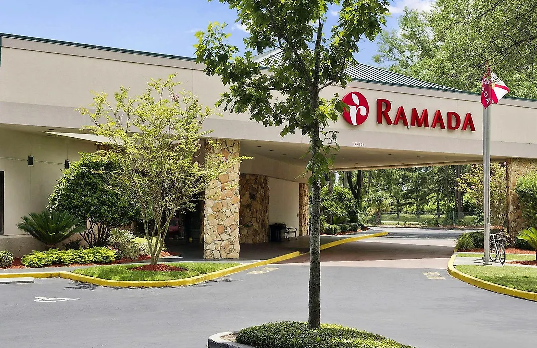 Ramada By Wyndham Jacksonville Hotel & Conference Center-1