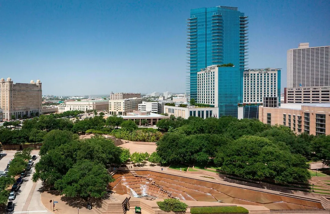 Sheraton Fort Worth Downtown Hotel-1