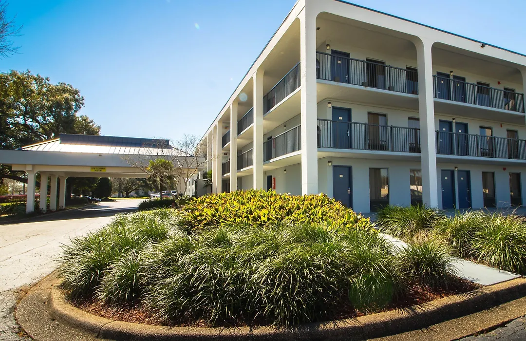 Sweet Dream Inn - University Park-1